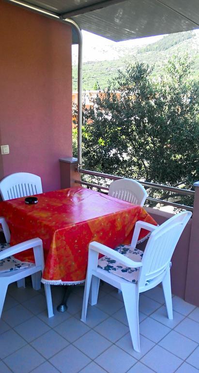 Apartment Olive House Rab Barbat na Rabu Quarto foto