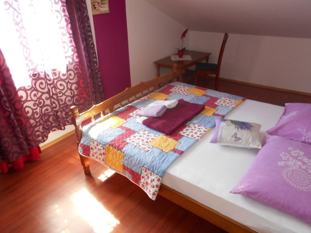 Apartment Olive House Rab Barbat na Rabu Exterior foto