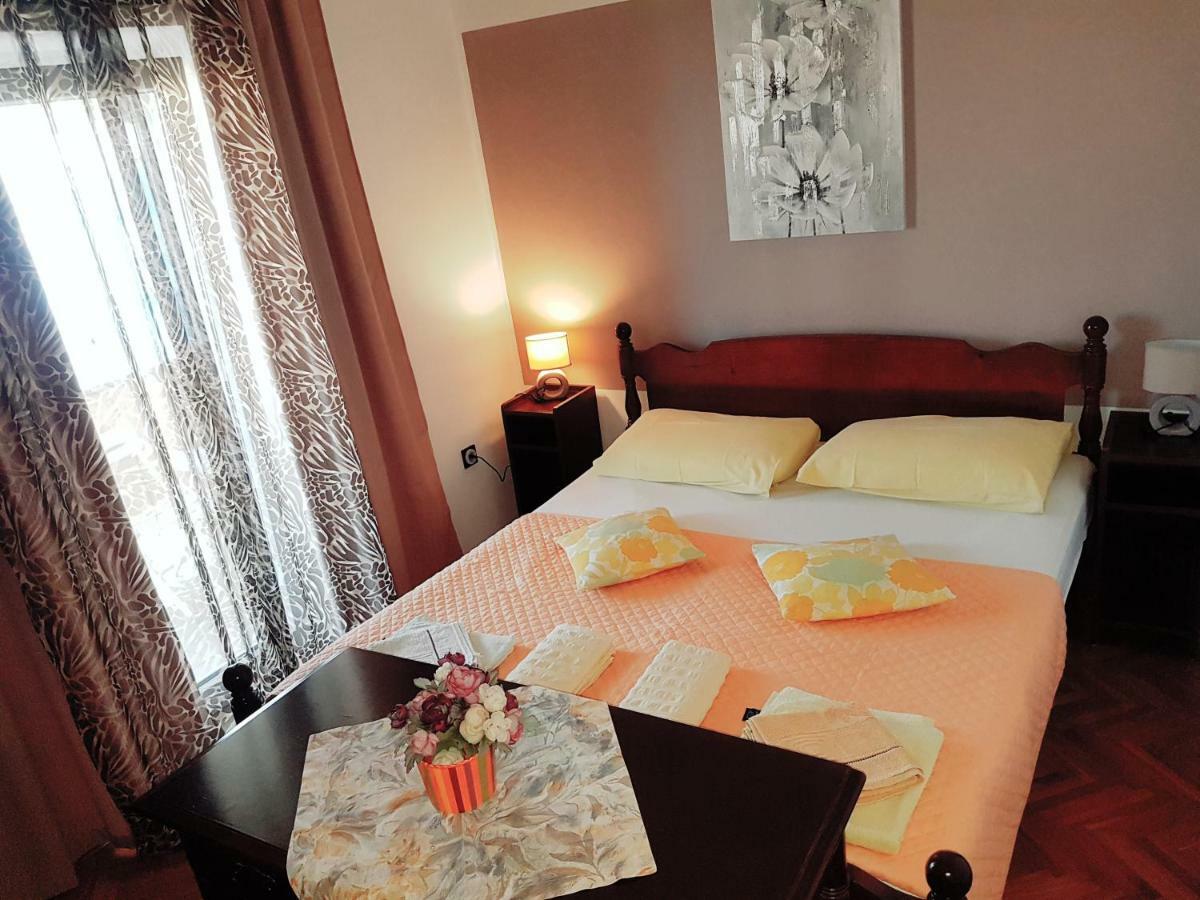 Apartment Olive House Rab Barbat na Rabu Exterior foto